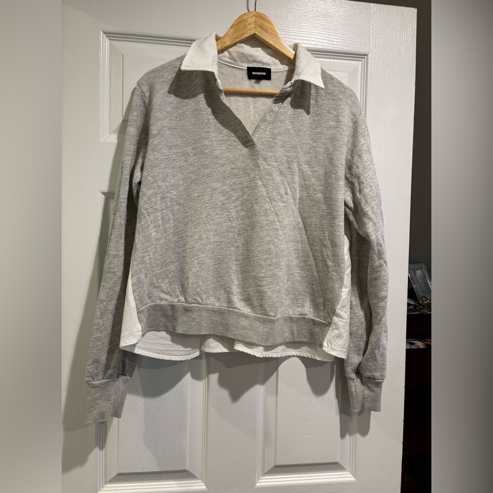 Monrow Light Gray and White Sweatshirt